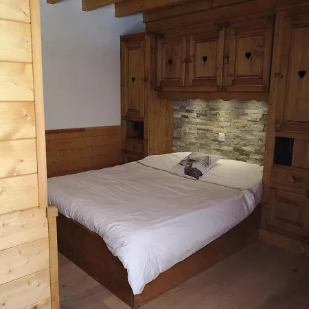 Chalet Cap Des Alpes Avec Sauna Et Jacuzzi Prive En Valais Alpehytte